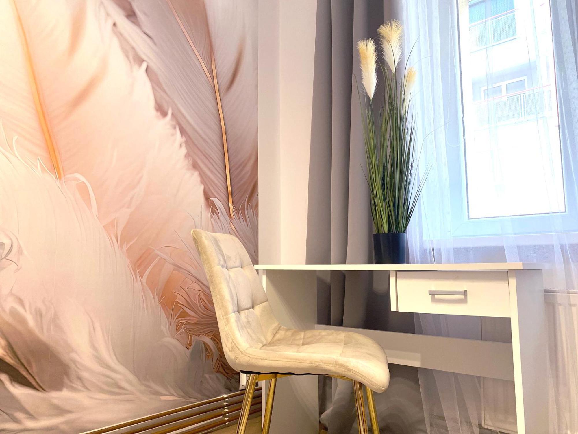 Golden Home - Gliwice Centrum, Mikolowska - Z Zadaszonym Parkingem W Cenie Экстерьер фото